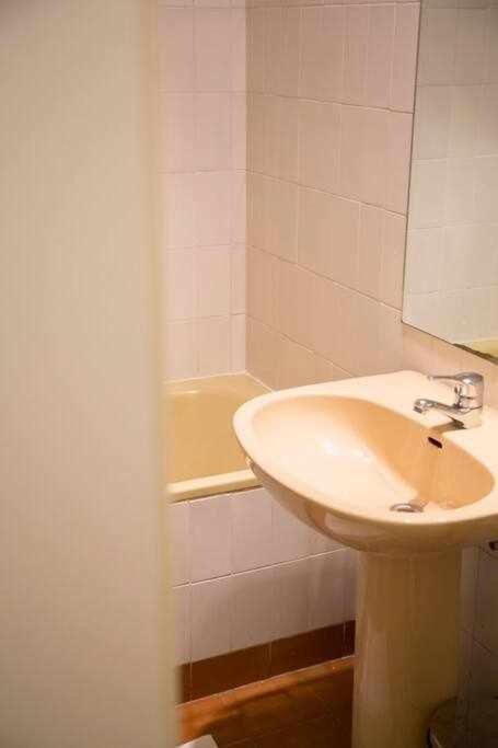 Un Elegante Piso Para Descubrir Madri Exterior foto