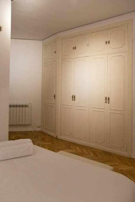 Un Elegante Piso Para Descubrir Madri Exterior foto