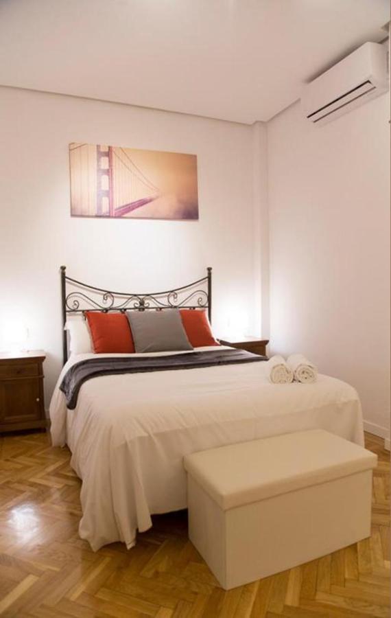 Un Elegante Piso Para Descubrir Madri Exterior foto